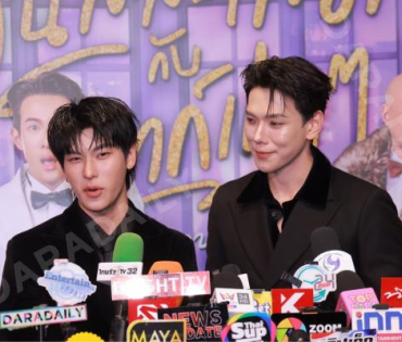 บรรยากาศรอบปฐมทัศน์ ละครเวที วันสละโสดกับโจทก์เก่าๆ เดอะสรวนมิวสิคัล นำแสดงโดย เจมส์ มาร์, แพร์ พิชช