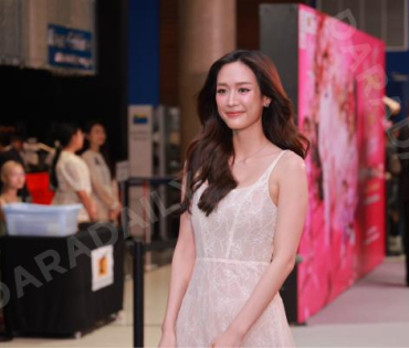 บรรยากาศรอบปฐมทัศน์ ละครเวที วันสละโสดกับโจทก์เก่าๆ เดอะสรวนมิวสิคัล นำแสดงโดย เจมส์ มาร์, แพร์ พิชช