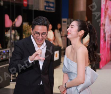 บรรยากาศรอบปฐมทัศน์ ละครเวที วันสละโสดกับโจทก์เก่าๆ เดอะสรวนมิวสิคัล นำแสดงโดย เจมส์ มาร์, แพร์ พิชช