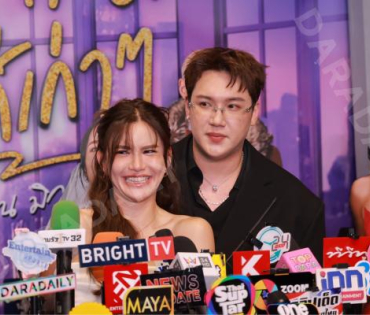 บรรยากาศรอบปฐมทัศน์ ละครเวที วันสละโสดกับโจทก์เก่าๆ เดอะสรวนมิวสิคัล นำแสดงโดย เจมส์ มาร์, แพร์ พิชช