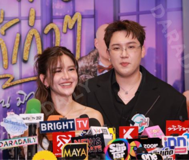 บรรยากาศรอบปฐมทัศน์ ละครเวที วันสละโสดกับโจทก์เก่าๆ เดอะสรวนมิวสิคัล นำแสดงโดย เจมส์ มาร์, แพร์ พิชช