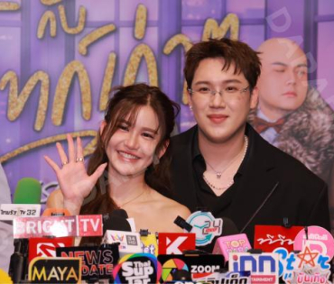 บรรยากาศรอบปฐมทัศน์ ละครเวที วันสละโสดกับโจทก์เก่าๆ เดอะสรวนมิวสิคัล นำแสดงโดย เจมส์ มาร์, แพร์ พิชช