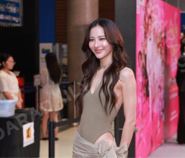 บรรยากาศรอบปฐมทัศน์ ละครเวที วันสละโสดกับโจทก์เก่าๆ เดอะสรวนมิวสิคัล นำแสดงโดย เจมส์ มาร์, แพร์ พิชช