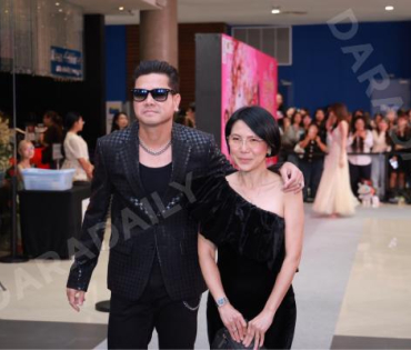 บรรยากาศรอบปฐมทัศน์ ละครเวที วันสละโสดกับโจทก์เก่าๆ เดอะสรวนมิวสิคัล นำแสดงโดย เจมส์ มาร์, แพร์ พิชช