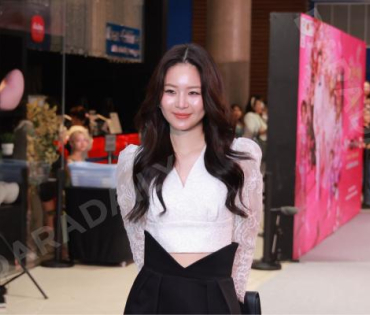 บรรยากาศรอบปฐมทัศน์ ละครเวที วันสละโสดกับโจทก์เก่าๆ เดอะสรวนมิวสิคัล นำแสดงโดย เจมส์ มาร์, แพร์ พิชช