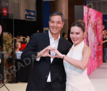 บรรยากาศรอบปฐมทัศน์ ละครเวที วันสละโสดกับโจทก์เก่าๆ เดอะสรวนมิวสิคัล นำแสดงโดย เจมส์ มาร์, แพร์ พิชช