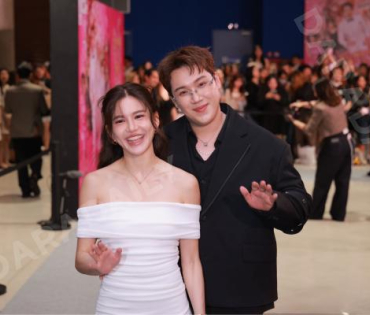 บรรยากาศรอบปฐมทัศน์ ละครเวที วันสละโสดกับโจทก์เก่าๆ เดอะสรวนมิวสิคัล นำแสดงโดย เจมส์ มาร์, แพร์ พิชช