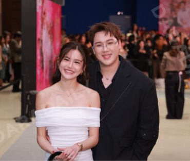 บรรยากาศรอบปฐมทัศน์ ละครเวที วันสละโสดกับโจทก์เก่าๆ เดอะสรวนมิวสิคัล นำแสดงโดย เจมส์ มาร์, แพร์ พิชช