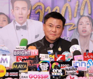 บรรยากาศรอบปฐมทัศน์ ละครเวที วันสละโสดกับโจทก์เก่าๆ เดอะสรวนมิวสิคัล นำแสดงโดย เจมส์ มาร์, แพร์ พิชช