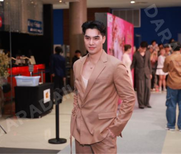 บรรยากาศรอบปฐมทัศน์ ละครเวที วันสละโสดกับโจทก์เก่าๆ เดอะสรวนมิวสิคัล นำแสดงโดย เจมส์ มาร์, แพร์ พิชช