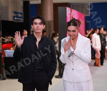 บรรยากาศรอบปฐมทัศน์ ละครเวที วันสละโสดกับโจทก์เก่าๆ เดอะสรวนมิวสิคัล นำแสดงโดย เจมส์ มาร์, แพร์ พิชช