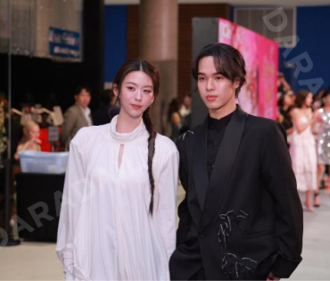 บรรยากาศรอบปฐมทัศน์ ละครเวที วันสละโสดกับโจทก์เก่าๆ เดอะสรวนมิวสิคัล นำแสดงโดย เจมส์ มาร์, แพร์ พิชช