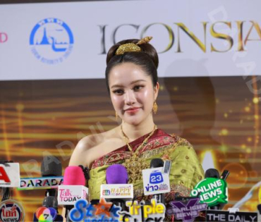 งาน ICONSIAM THAICONIC LOY KRATHONG 2025