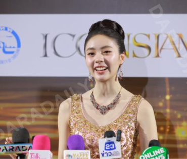 งาน ICONSIAM THAICONIC LOY KRATHONG 2025