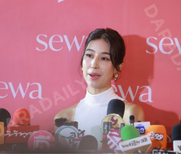 งาน “Sewa Glow Reborn” พบ เจนเย่ เมธิกา 