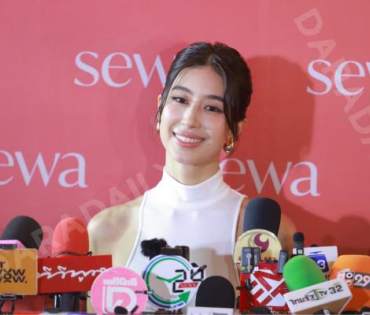 งาน “Sewa Glow Reborn” พบ เจนเย่ เมธิกา 