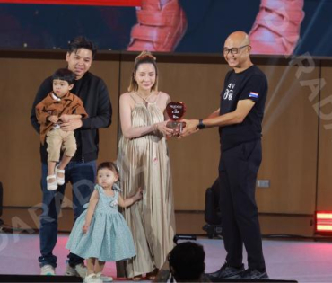 งานก้าวสู่ 10 ปี อีจัน