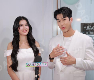 งานเปิดไฟต้นคริสต์มาส MBK Center Sparkling Happiness Light Up Ceremony