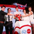 โตโน่, เอ๋-มณีรัตน์, นท-เดอะสตาร์ ร่วมงานแถลงข่าวของสายการบิน