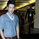 แกงส้ม, คริส-หอวัง, ติ๊ก, ชาคริต ร่วมงาน Campaign เที่ยวเกาะกาลาปากอส