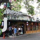 "นุ่น-วรนุช" เปิดตัวร้านส้มตำกึ่งบาร์