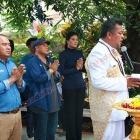 ธงชัย, วีรภาพ นำทีมเหล่าดารานำบวงสรวงละคร "กุหลาบเล่นไฟ"