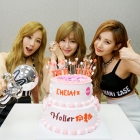 ภาพสุดน่ารักของสามสาว TTS แทยอน, ทิฟฟานี่ และซอฮยอน หลังงานคอนเสิร์ต