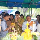 โฬม, มอส, โดนัท นำทีมเหล่านักแสดงนำร่วมงานบวงสรวงละคร "สุดแค้นแสนรัก"