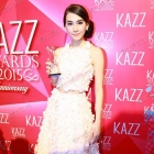 "กัปตัน&ไวท์" ควงคู่นำทัพเหล่าดารา-คนดัง ร่วมงาน "Kazz Awards 2015"