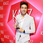 "กัปตัน&ไวท์" ควงคู่นำทัพเหล่าดารา-คนดัง ร่วมงาน "Kazz Awards 2015"