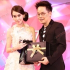 "กัปตัน&ไวท์" ควงคู่นำทัพเหล่าดารา-คนดัง ร่วมงาน "Kazz Awards 2015"