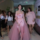 "ใหม่ ดาวิกา" นำทีมสวยสะพรั่งในงานเปิดตัวผลิตภัณฑ์ความงาม