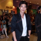 ทัพดารา-คนดัง ร่วมงานรอบกาล่าละครเวที "วันสละโสดกับโจทก์เก่าๆ"