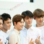 แฟนคลับฟินกระจายเมื่อ 5 หนุ่ม Sehun, Sohu, Chen, Chanyeol และ Xiumin ไอดอลเกาหลีวง EXO