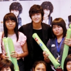 คิมบอม(KIM BUM F4)มีทติ้งกับแฟนคลับชาวไทย