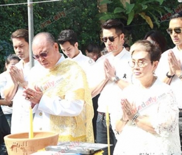 ค่ายชลลัมพี บวงสรวงละคร 2 เรื่อง "มาตุภูมิแห่งหัวใจ" กับ "มนตราลายหงส์"