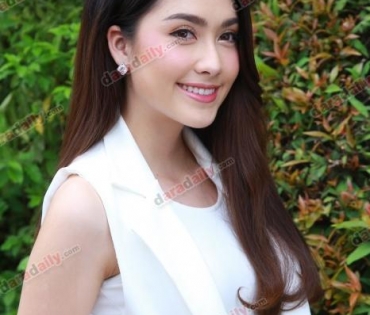 เวียร์, ฐิสา นำทีมนักแสดงร่วมงานบวงสรวงละคร สัมปทานหัวใจ