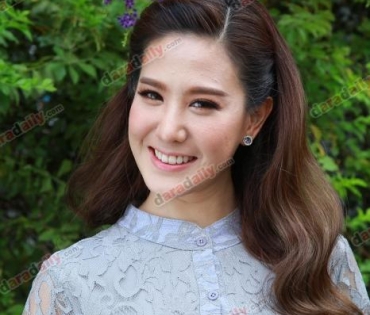 เวียร์, ฐิสา นำทีมนักแสดงร่วมงานบวงสรวงละคร สัมปทานหัวใจ