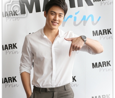 "หมาก ปริญ"  กับภาพบรรยากาศงานมีทติ้ง "Seven steps นับ 7 with Mark Prin"