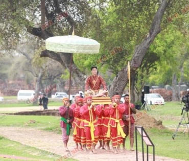 ยิ่งใหญ่อลังการ “หม่อมน้อย” นำทีมนักแสดง “ศรีอโยธยา” บวงสรวง "บูรพกษัตราธิราชเจ้า"