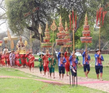 ยิ่งใหญ่อลังการ “หม่อมน้อย” นำทีมนักแสดง “ศรีอโยธยา” บวงสรวง "บูรพกษัตราธิราชเจ้า"