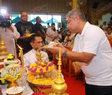 ดาราร่วมงานไหว้ครูของบริษัทสามเศียร-ดาราวิดีโอ-ดีด้า