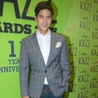 ทัพดารา-คนบันเทิง ตบเท้าเข้าร่วมงานประกาศรางวัล "KAZZ Awards 2017"