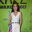 ทัพดารา-คนบันเทิง ตบเท้าเข้าร่วมงานประกาศรางวัล "KAZZ Awards 2017"