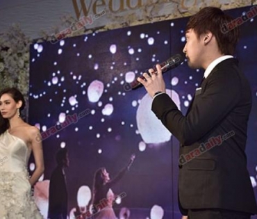 ศรีริต้า, คาริสา, เมญ่า นำทีมร่วมงานเดินแบบแฟชั่นชุดแต่งงาน