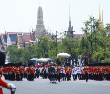 ขบวนพระบรมราชอิสริยยศ พระราชพิธีถวายพระเพลิงพระบรมศพ พระบาทสมเด็จพระปรมินทรมหาภูมิพลอดุลยเดช บรมนาถบพิตร