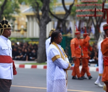 ขบวนพระบรมราชอิสริยยศ พระราชพิธีถวายพระเพลิงพระบรมศพ พระบาทสมเด็จพระปรมินทรมหาภูมิพลอดุลยเดช บรมนาถบพิตร