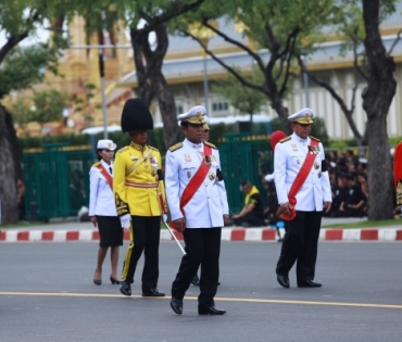 ขบวนพระบรมราชอิสริยยศ พระราชพิธีถวายพระเพลิงพระบรมศพ พระบาทสมเด็จพระปรมินทรมหาภูมิพลอดุลยเดช บรมนาถบพิตร