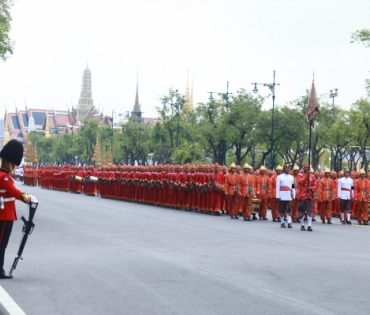 ขบวนพระบรมราชอิสริยยศ พระราชพิธีถวายพระเพลิงพระบรมศพ พระบาทสมเด็จพระปรมินทรมหาภูมิพลอดุลยเดช บรมนาถบพิตร