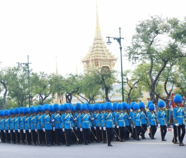 ขบวนพระบรมราชอิสริยยศ พระราชพิธีถวายพระเพลิงพระบรมศพ พระบาทสมเด็จพระปรมินทรมหาภูมิพลอดุลยเดช บรมนาถบพิตร